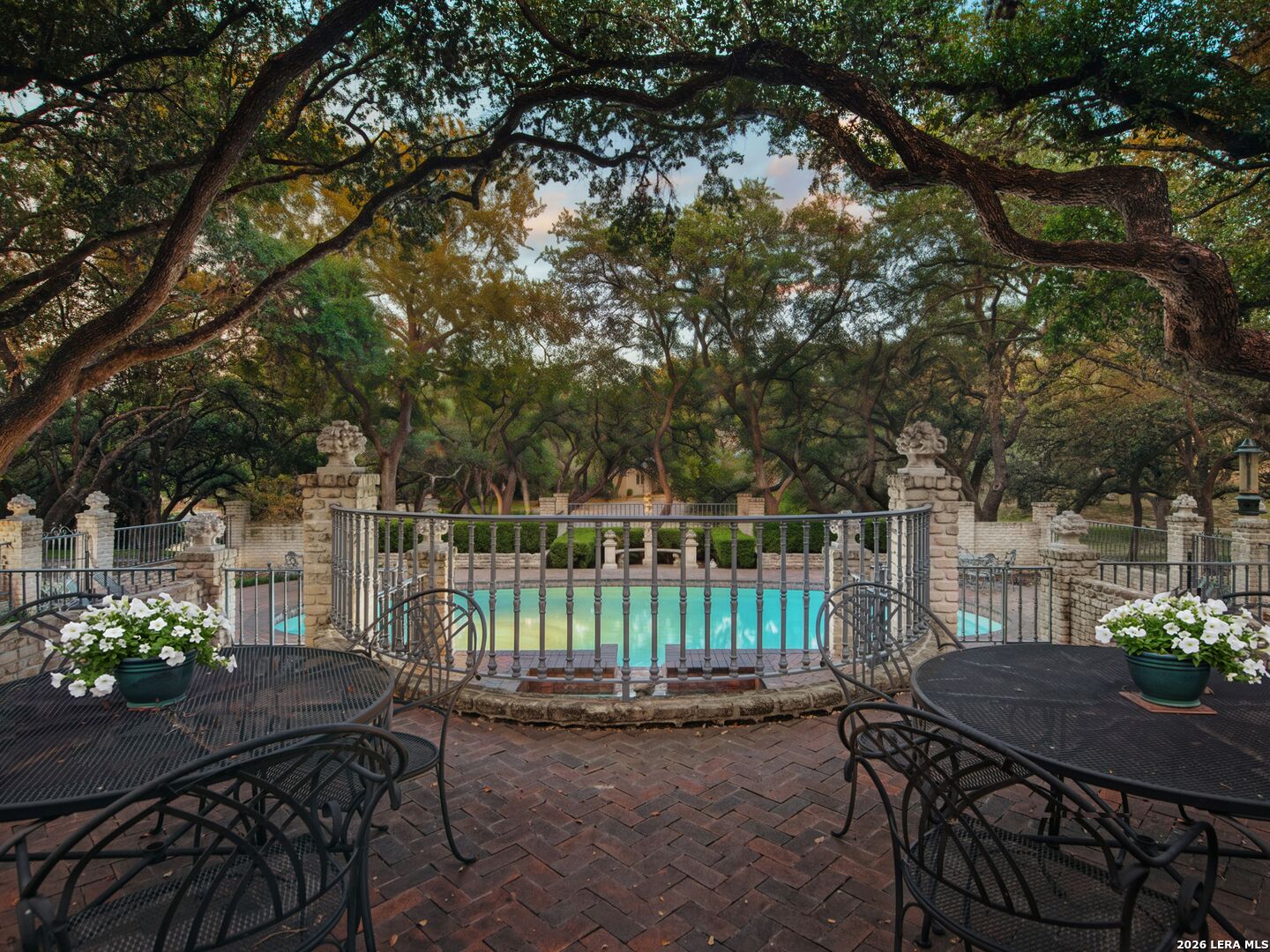 7 Lazy Hollow San Antonio TX 78230