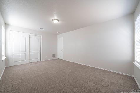 7702 Hedrick Farm San Antonio TX 78239
