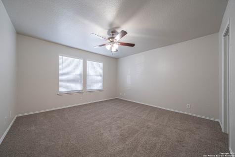 7702 Hedrick Farm San Antonio TX 78239