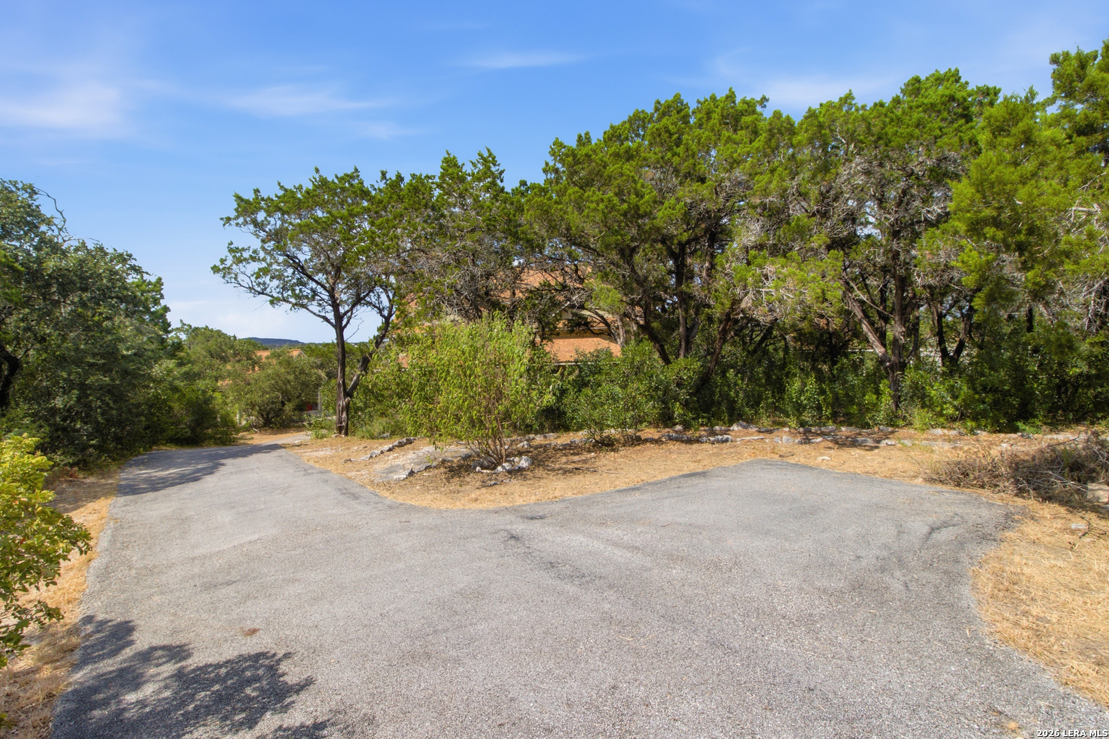 309 County Road 2751 Mico TX 78056