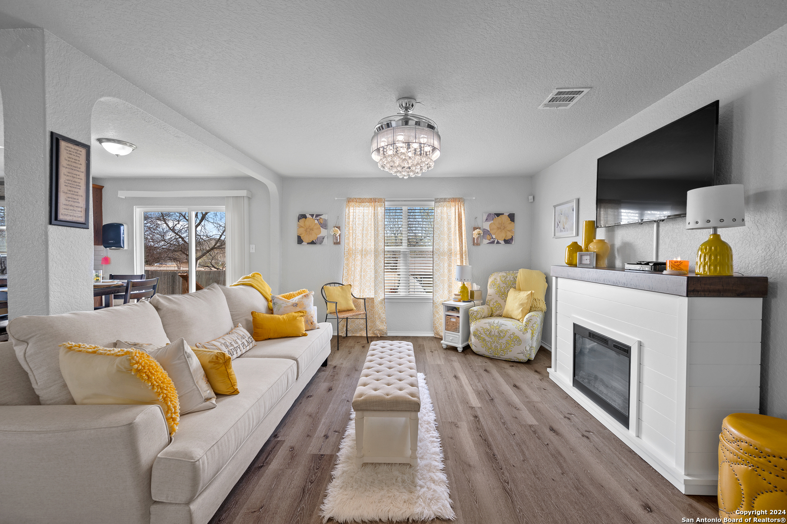 7611 Helios Rise San Antonio TX 78252