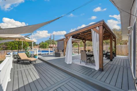 5907 Winterhaven Drive Windcrest TX 78239