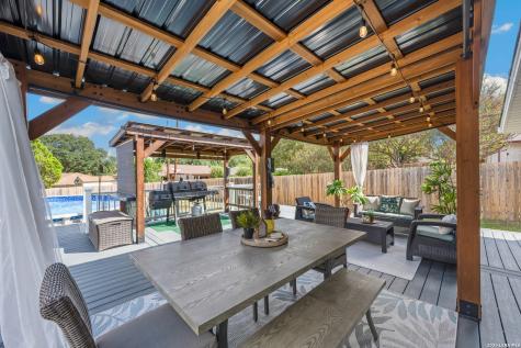 5907 Winterhaven Drive Windcrest TX 78239