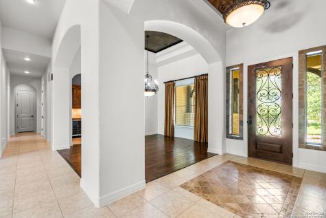 102 Arroyo Boerne TX 78006