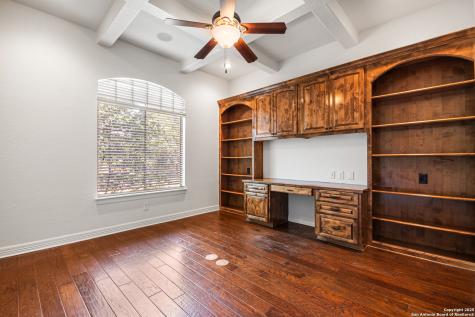 102 Arroyo Boerne TX 78006