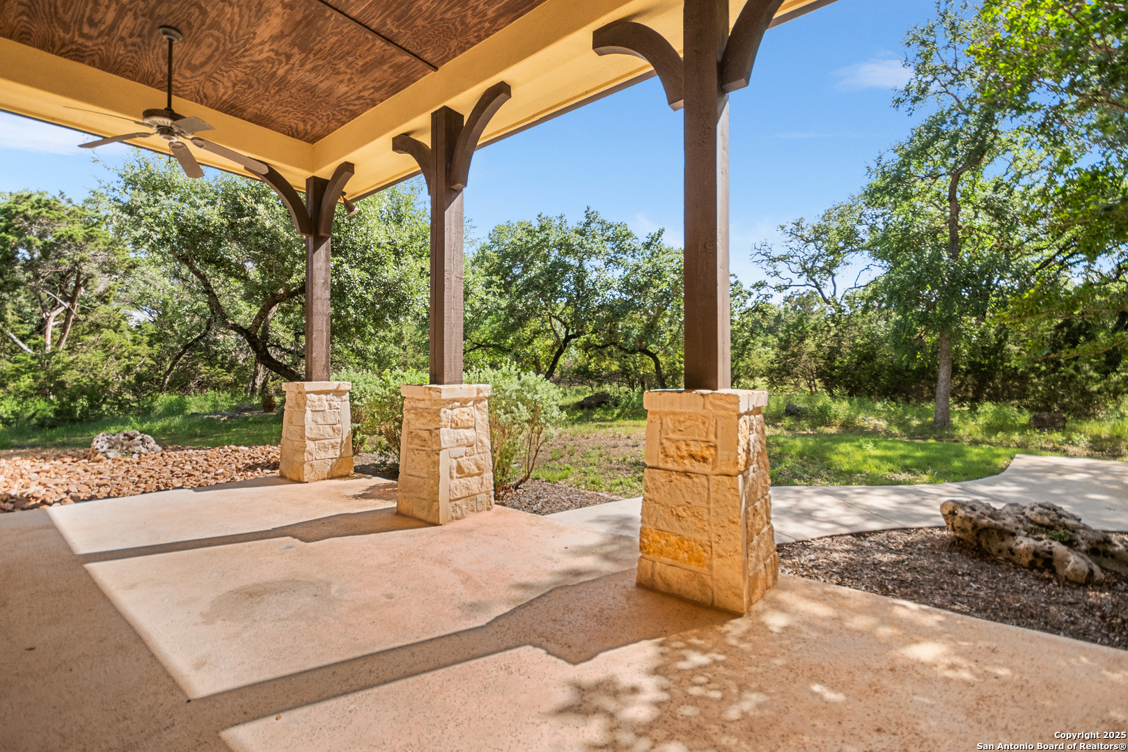102 Arroyo Boerne TX 78006