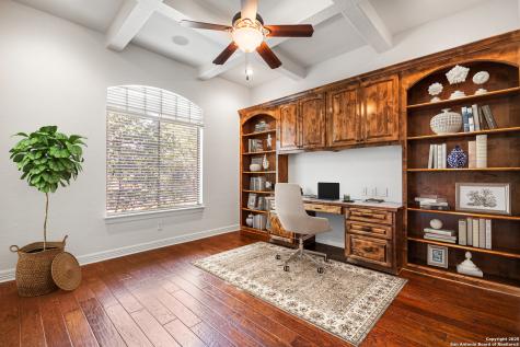 102 Arroyo Boerne TX 78006