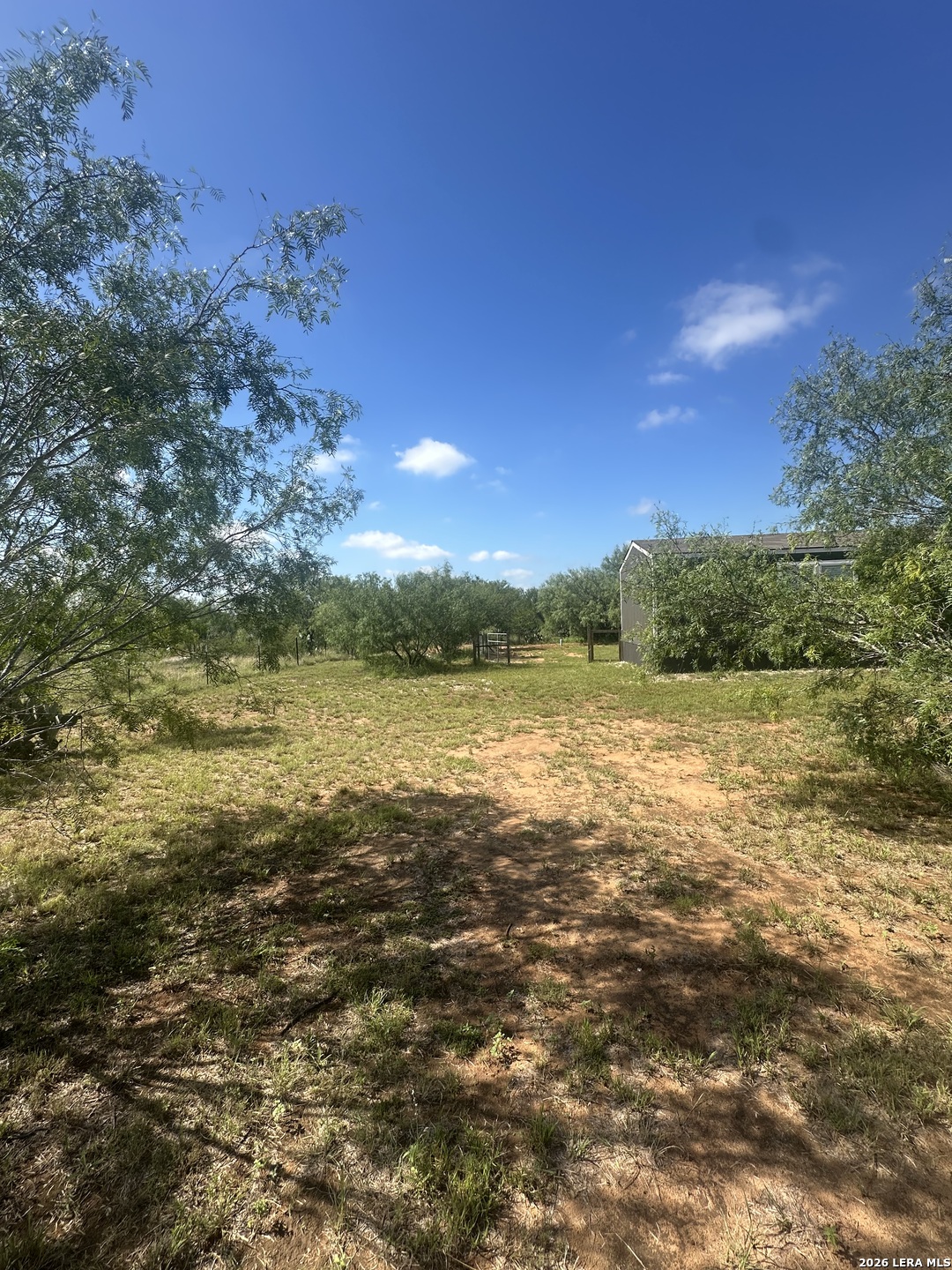 825 County Road 640 Hondo TX 78861