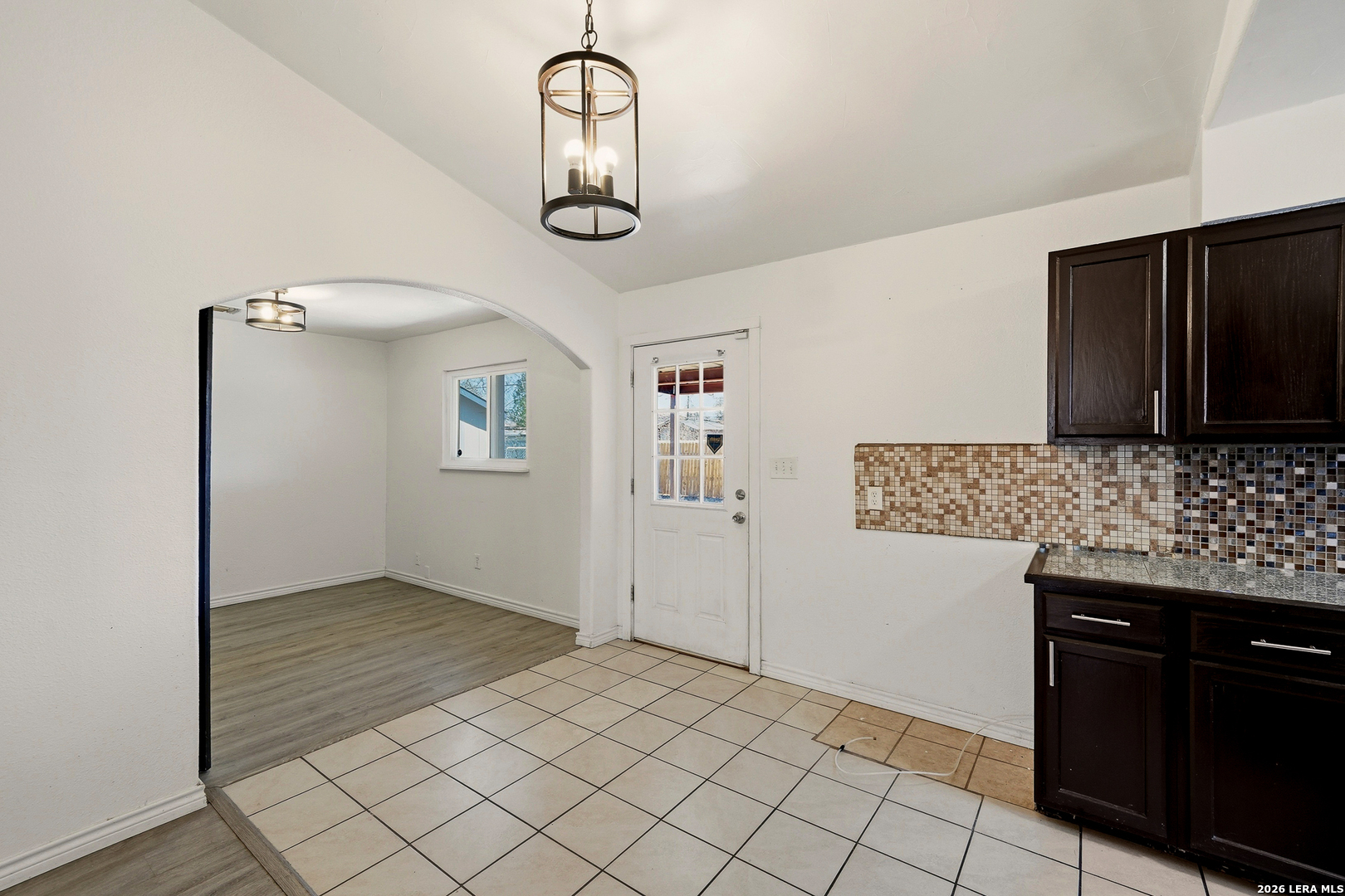 106 Wayfarer San Antonio TX 78242