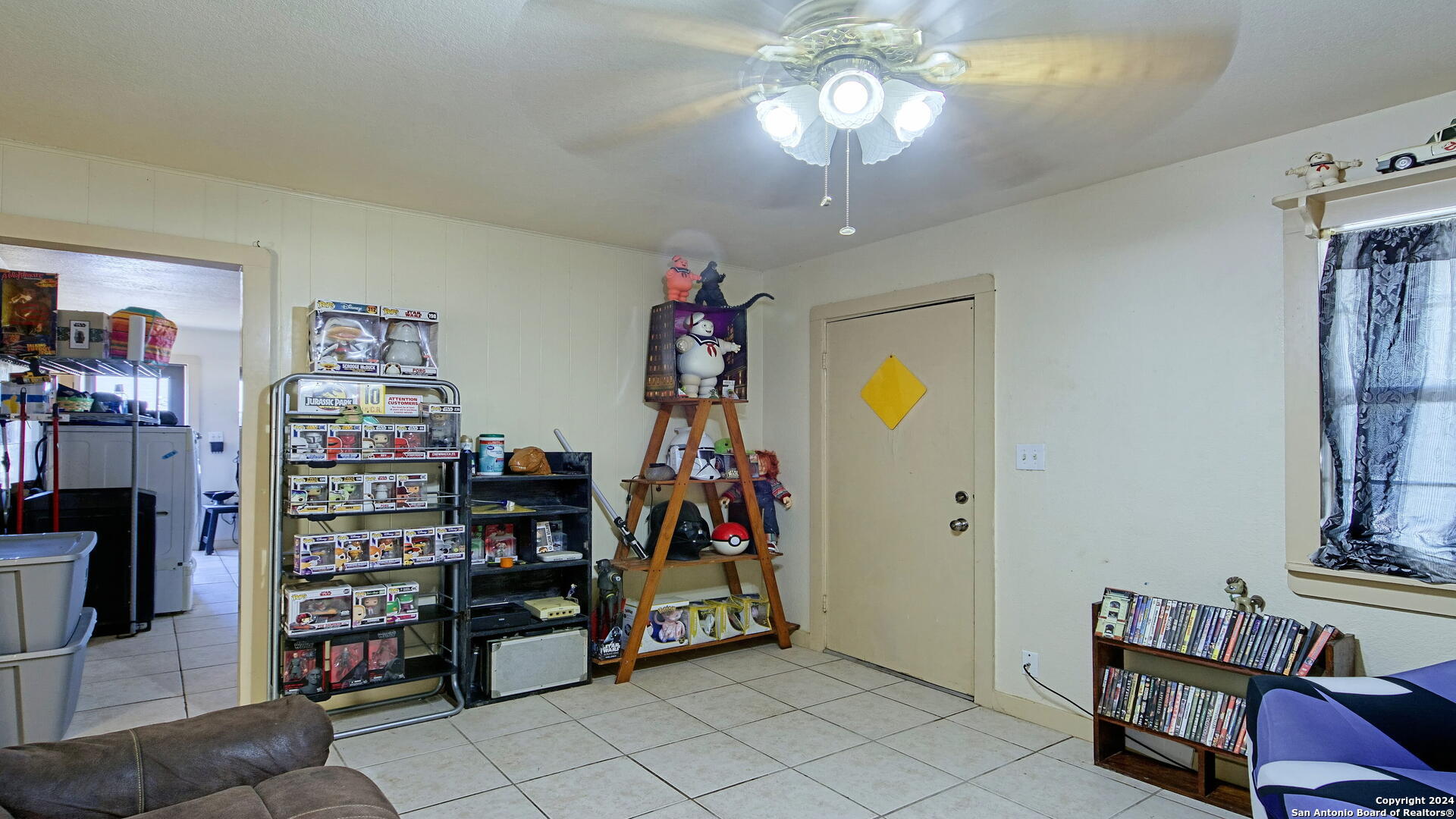 910 Plum Street Floresville TX 78114
