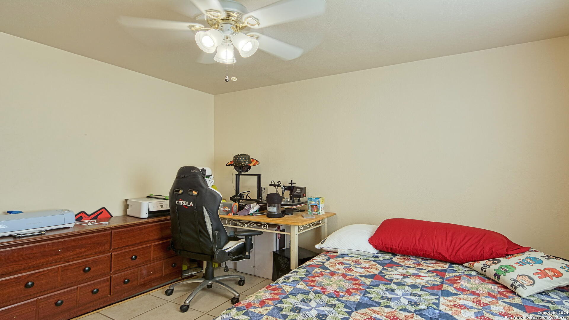910 Plum Street Floresville TX 78114