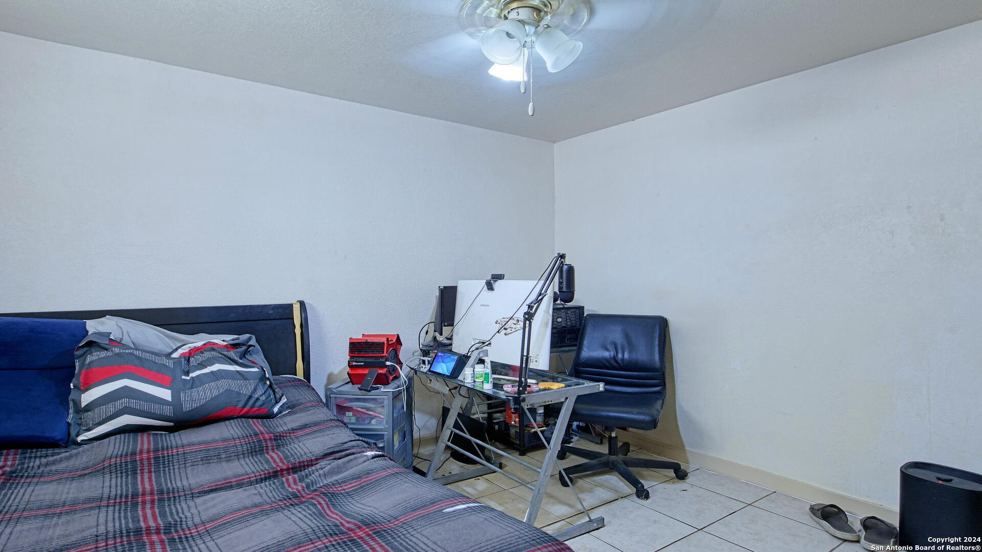 910 Plum Street Floresville TX 78114