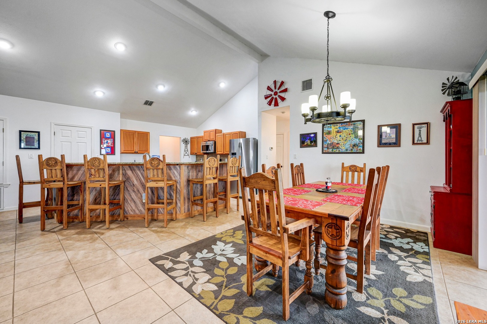 318 S Polly Peak Bandera TX 78003