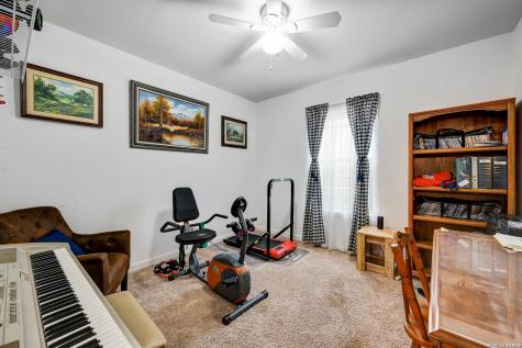 318 S Polly Peak Bandera TX 78003