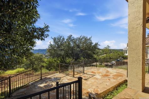 28 Jackies Cove Boerne TX 78006