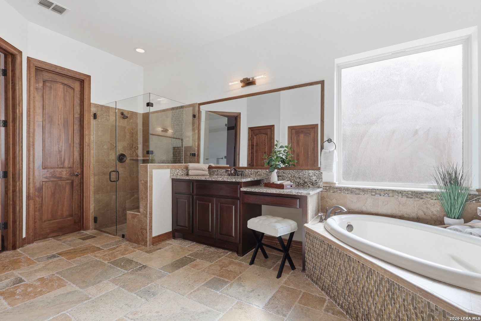 1219 Via SE Villa San Antonio TX 78260