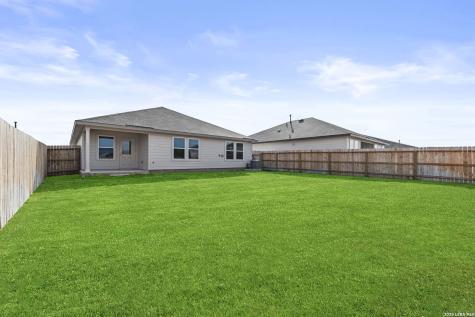1113 Argonne Forest Seguin TX 78155