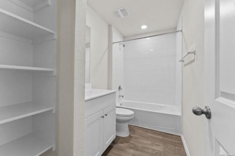 1113 Argonne Forest Seguin TX 78155