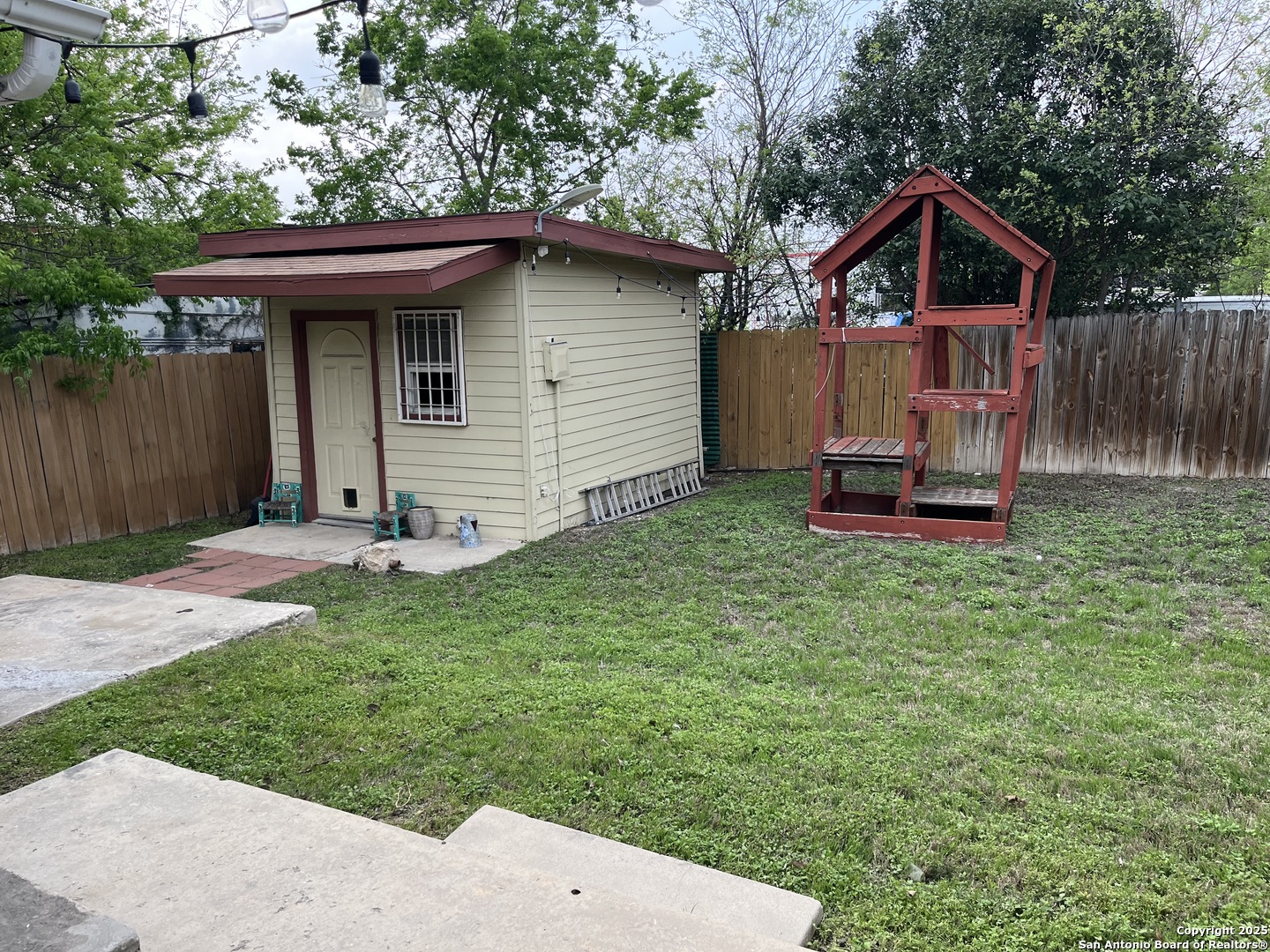 433 Dora Street San Antonio TX 78212