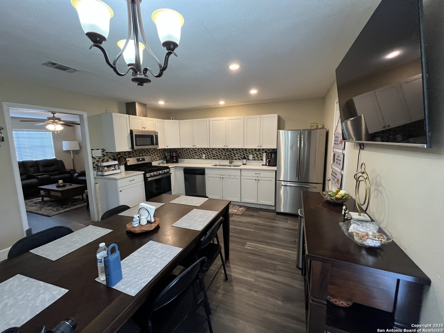 433 Dora Street San Antonio TX 78212