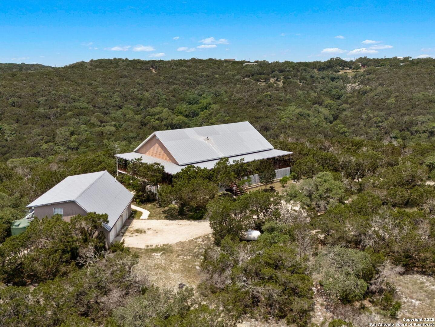 388 Oak Pipe Creek TX 78063