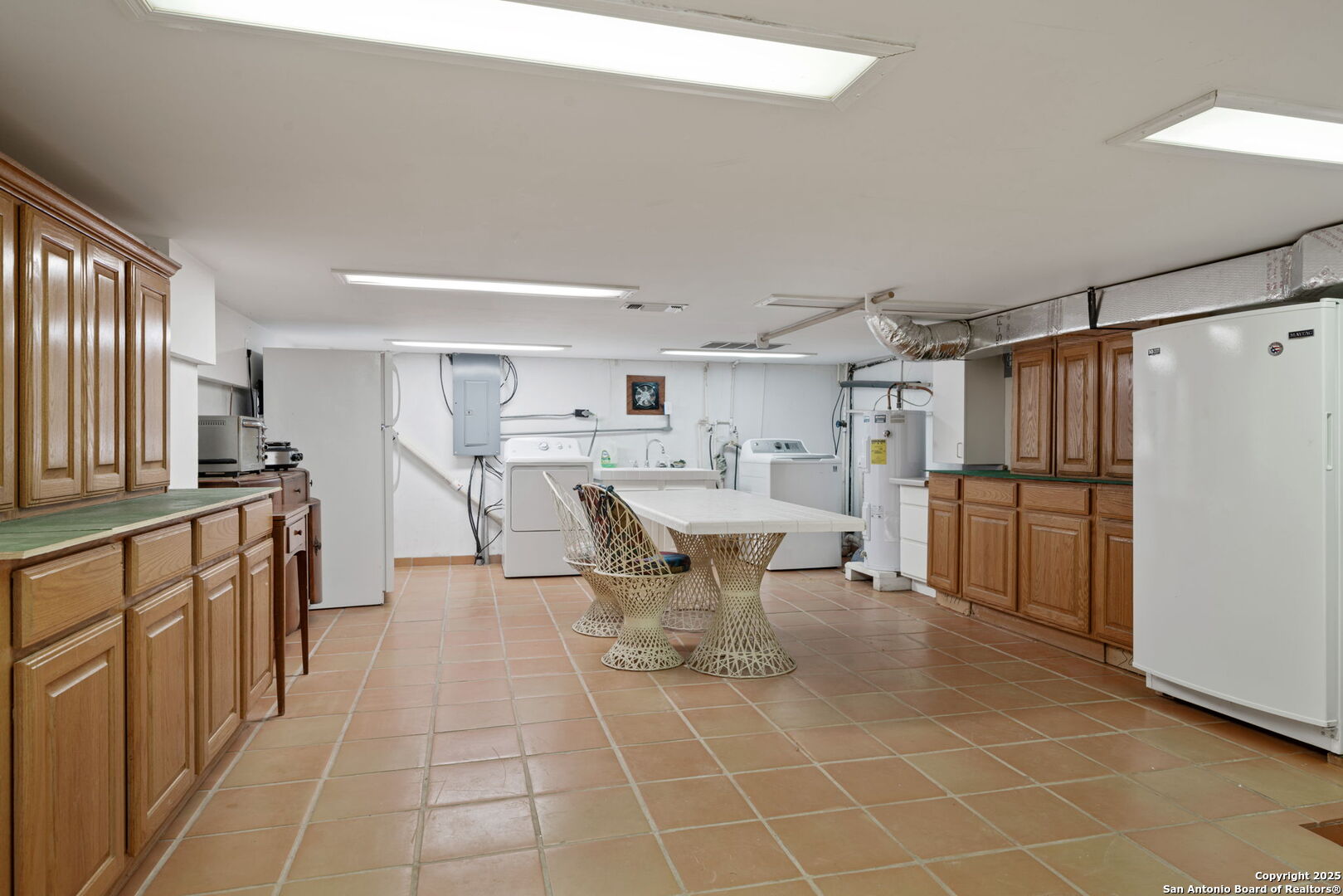 388 Oak Pipe Creek TX 78063