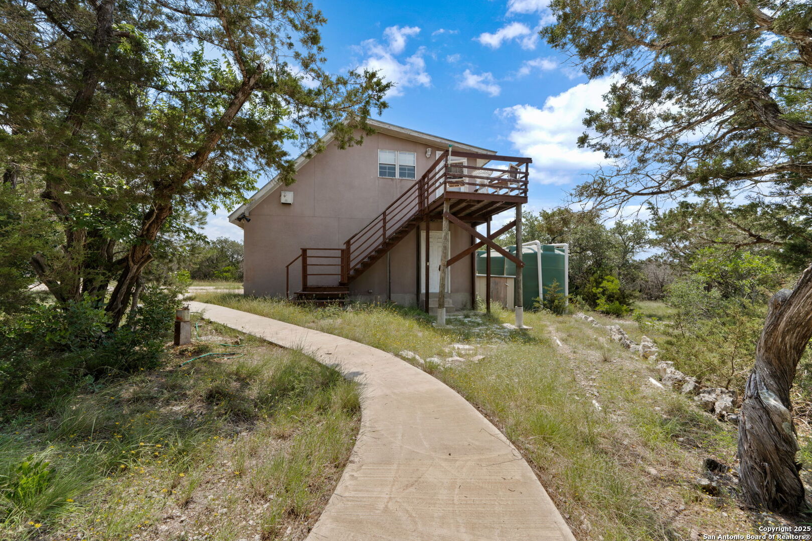 388 Oak Pipe Creek TX 78063