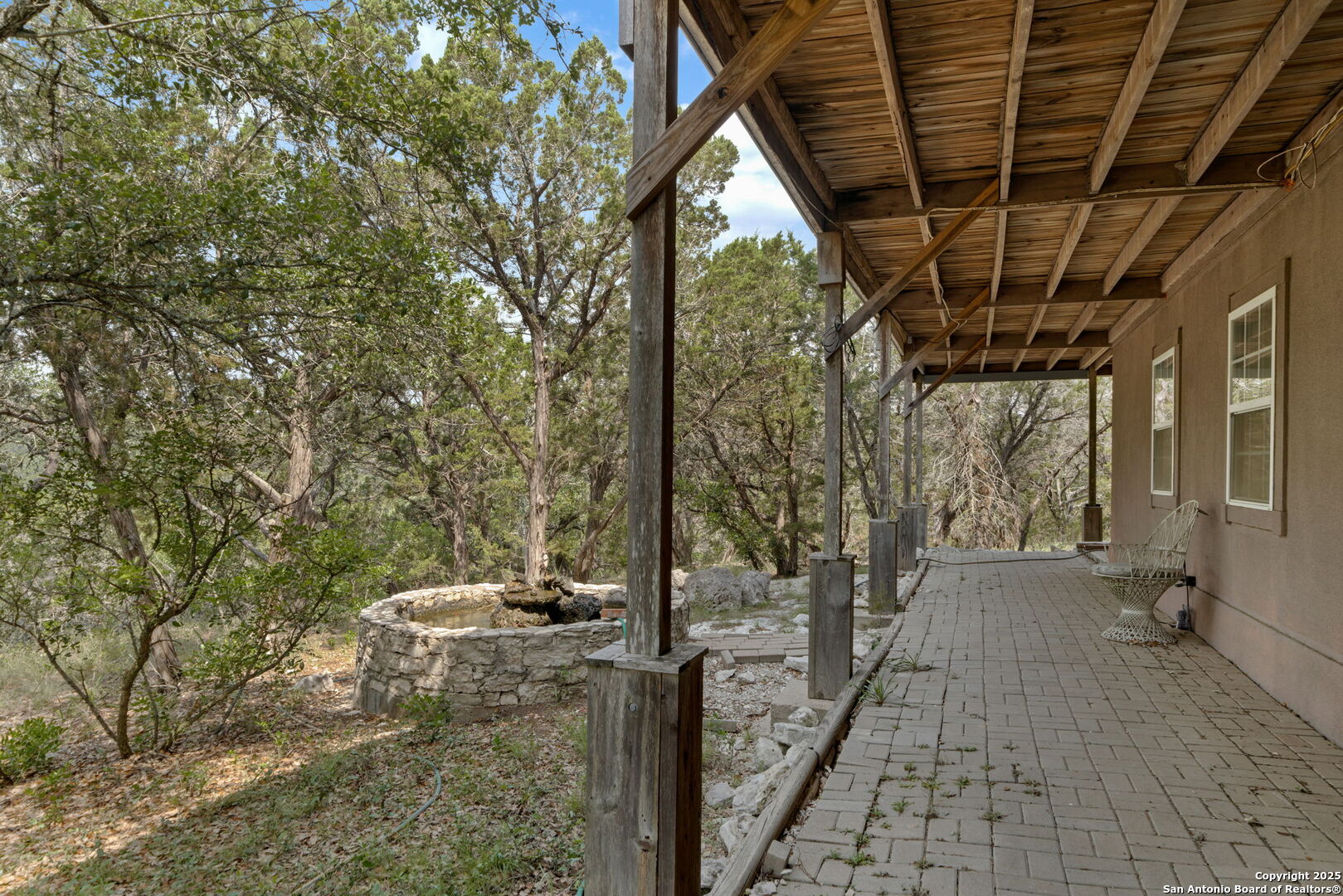 388 Oak Pipe Creek TX 78063