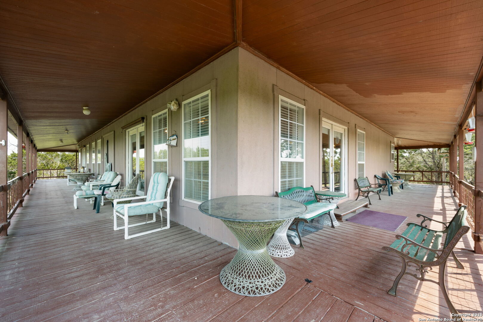 388 Oak Pipe Creek TX 78063