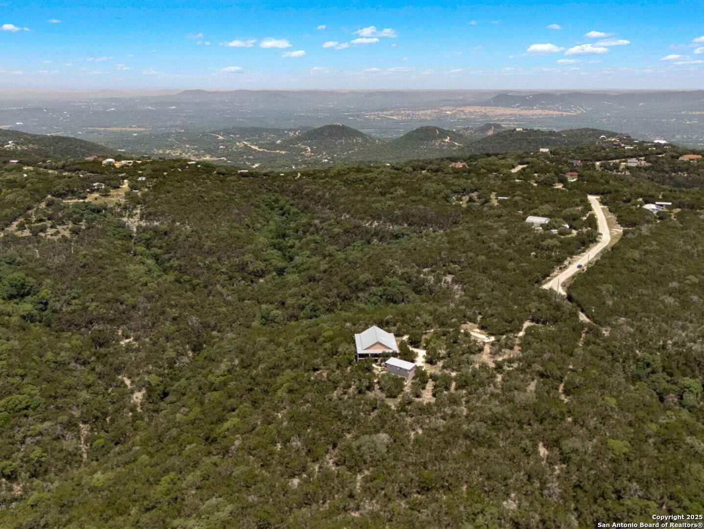 388 Oak Pipe Creek TX 78063
