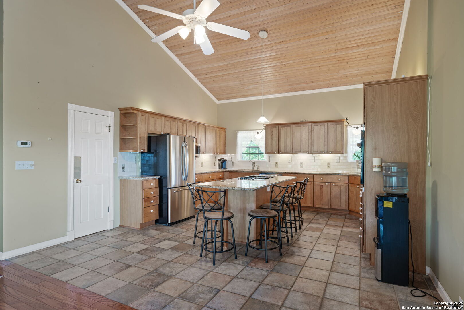 388 Oak Pipe Creek TX 78063