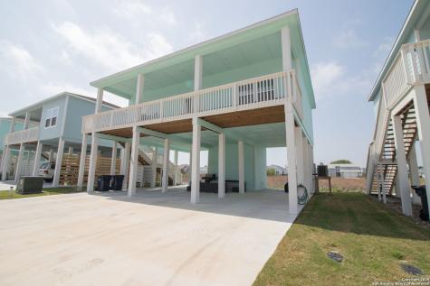 207 Paradise Drive Rockport TX 78382