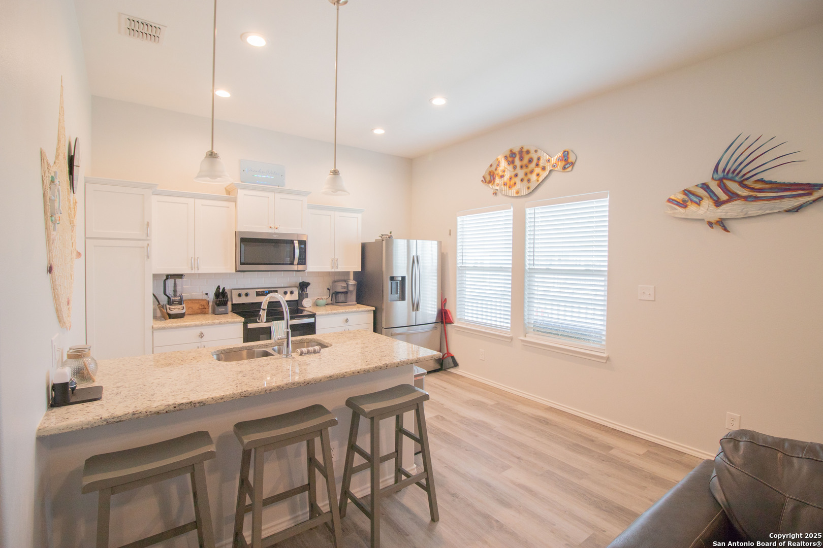 207 Paradise Drive Rockport TX 78382