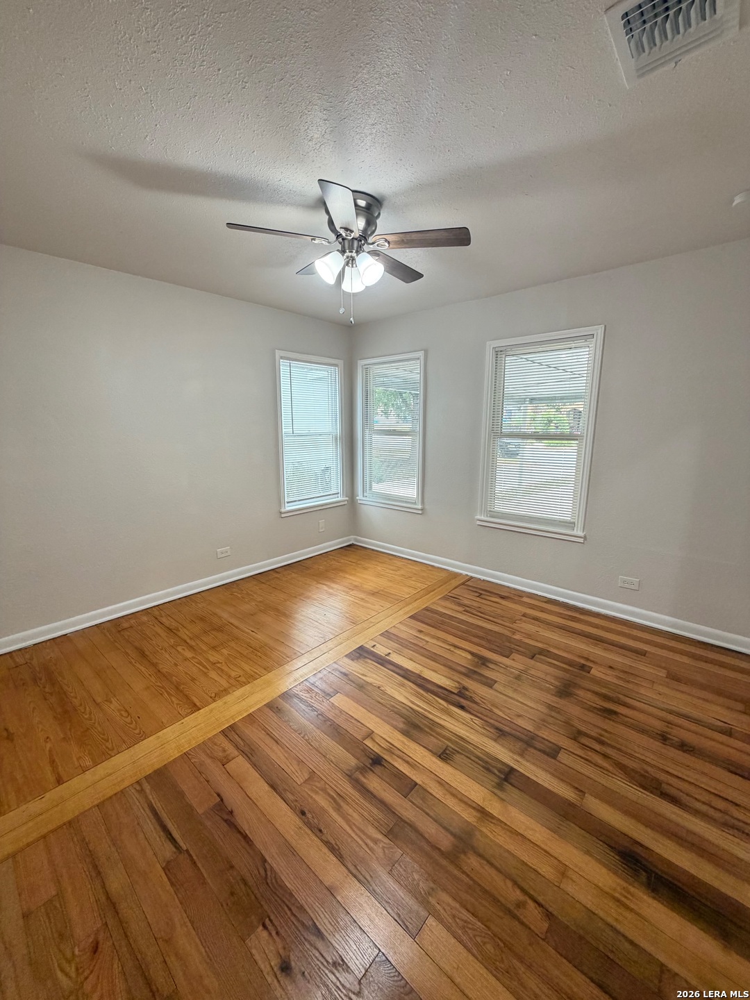 1819 Schley Avenue San Antonio TX 78210