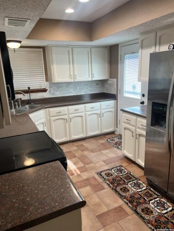 4202 Hilton Head San Antonio TX 78217