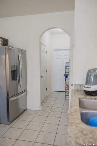 524 Indian Crossing Jourdanton TX 78026