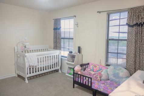524 Indian Crossing Jourdanton TX 78026