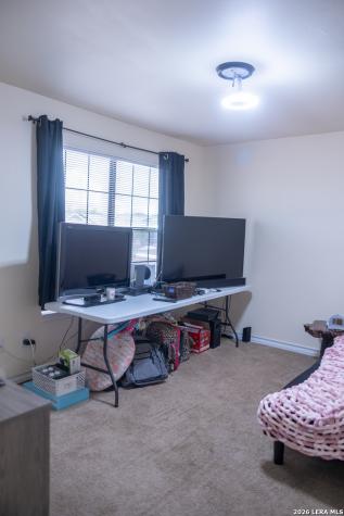 524 Indian Crossing Jourdanton TX 78026