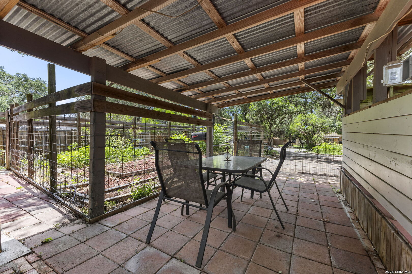 346 Rainbow Drive Lakehills TX 78063
