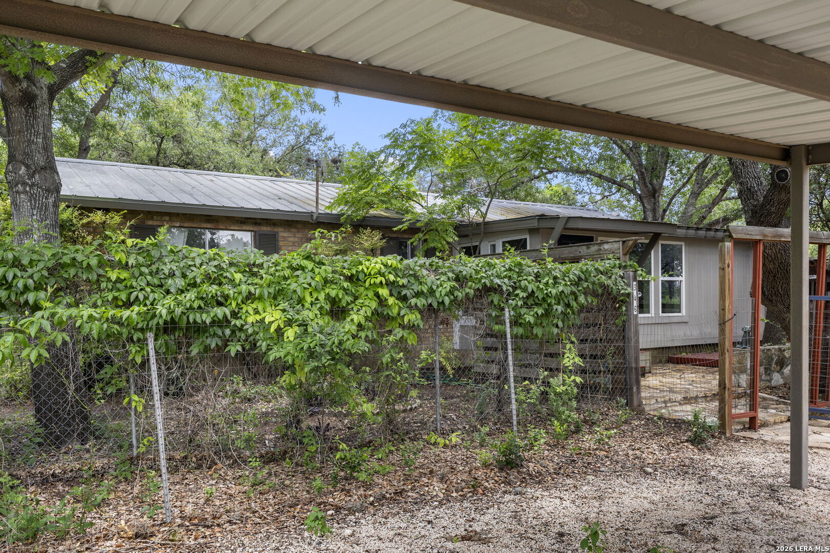 346 Rainbow Drive Lakehills TX 78063
