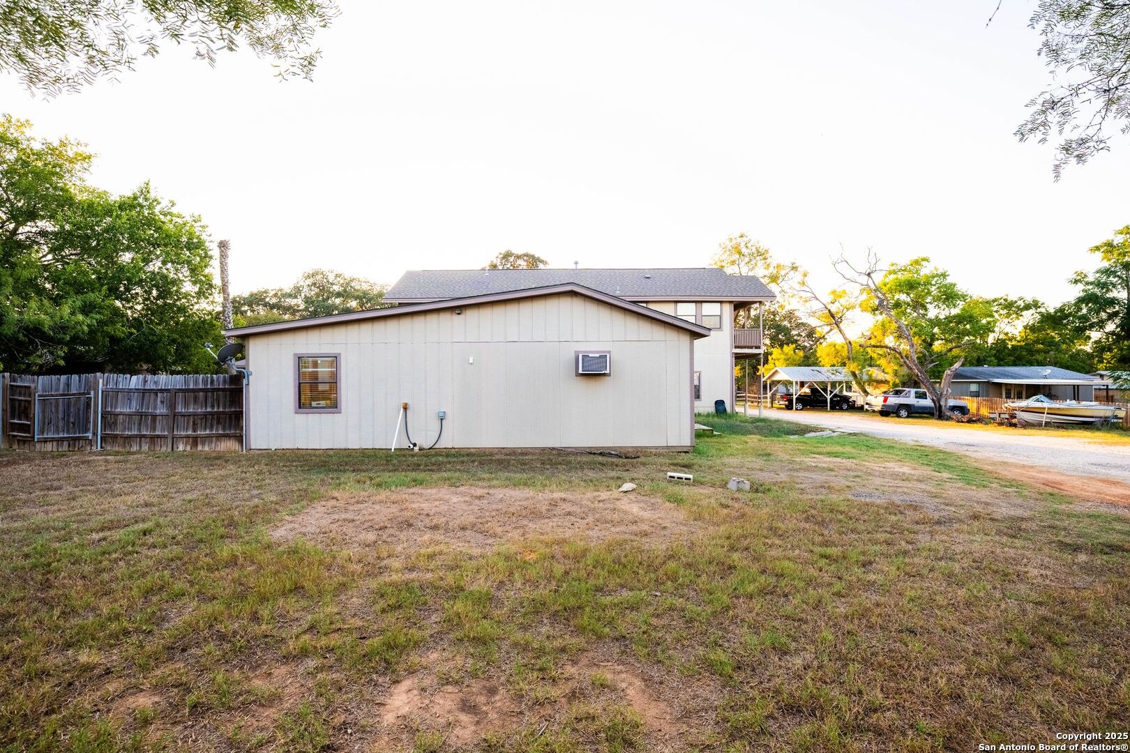 4514 Billy Sames Drive Adkins TX 78101