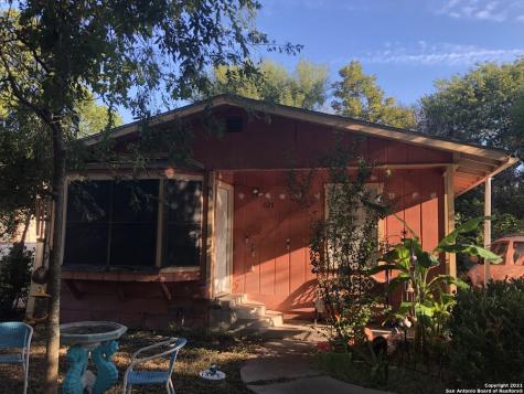 1123 Brighton San Antonio TX 78211
