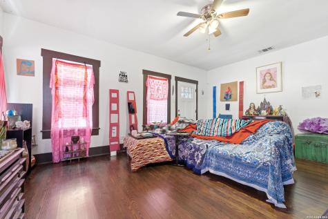 1638 Santa Monica Street San Antonio TX 78201