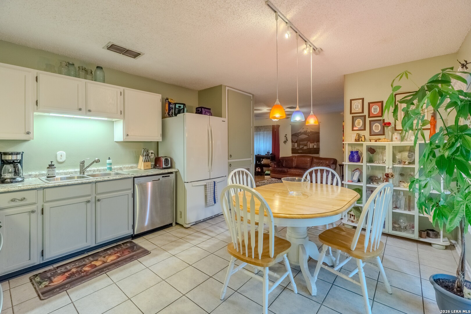 9763 Hidden Brook San Antonio TX 78250