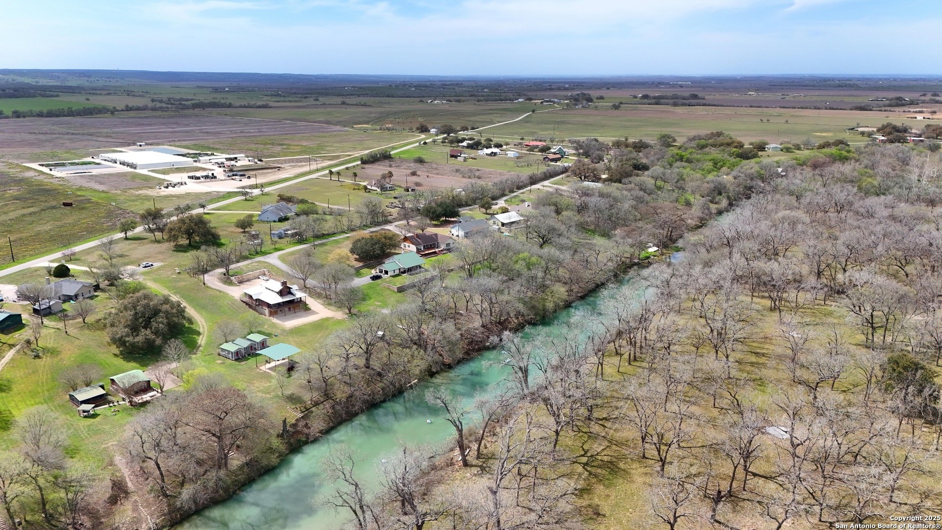 398 Redbird Kingsbury TX 78638
