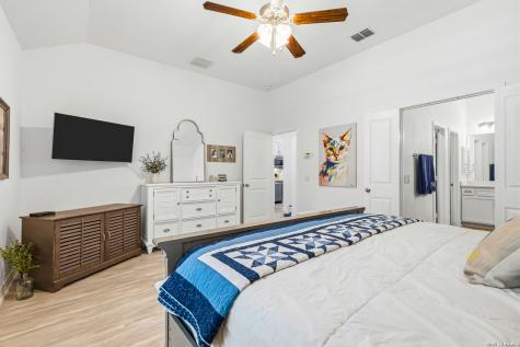1719 Nightshade San Antonio TX 78260