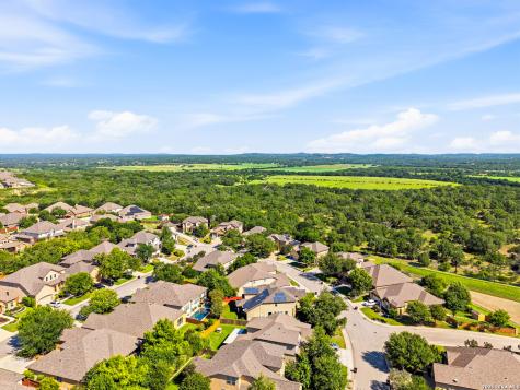 1719 Nightshade San Antonio TX 78260