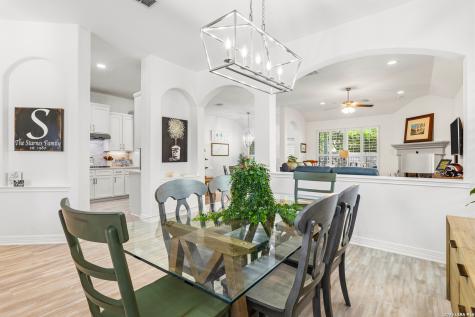 1719 Nightshade San Antonio TX 78260