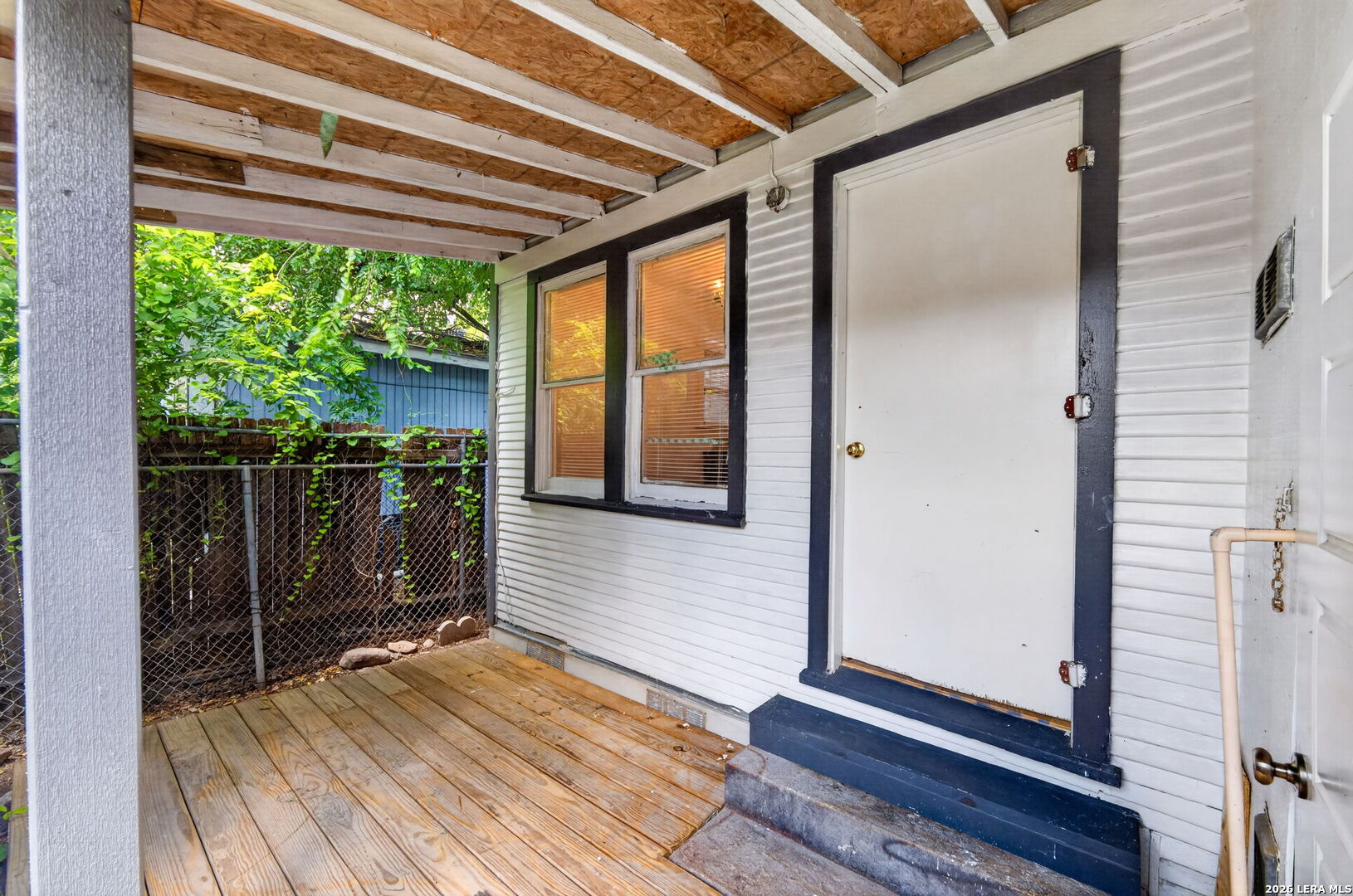 146 W Zavalla San Antonio TX 78204