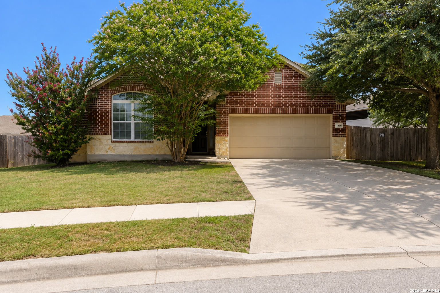 13911 Blakeville Live Oak TX 78233